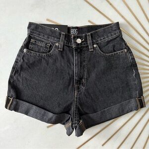 NEW BDG Mom High Rise jean shorts size 25